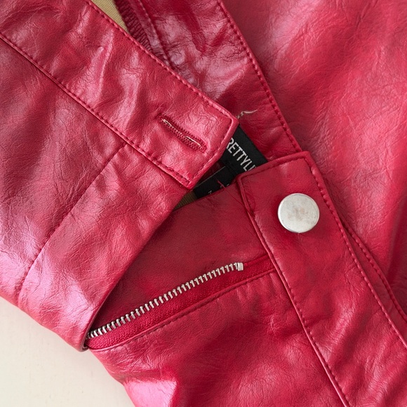 PrettyLittleThing Red Mini Skirt - Picture 12 of 12